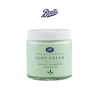 Boots Deep Moisturising Foot Cream บู๊ทส์ ฟูตแคร์ ดีพ มอยส์เจอไรซิ่ง ฟุต ครีม 100 มล.